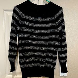 Billabong size large black and white striped sweater